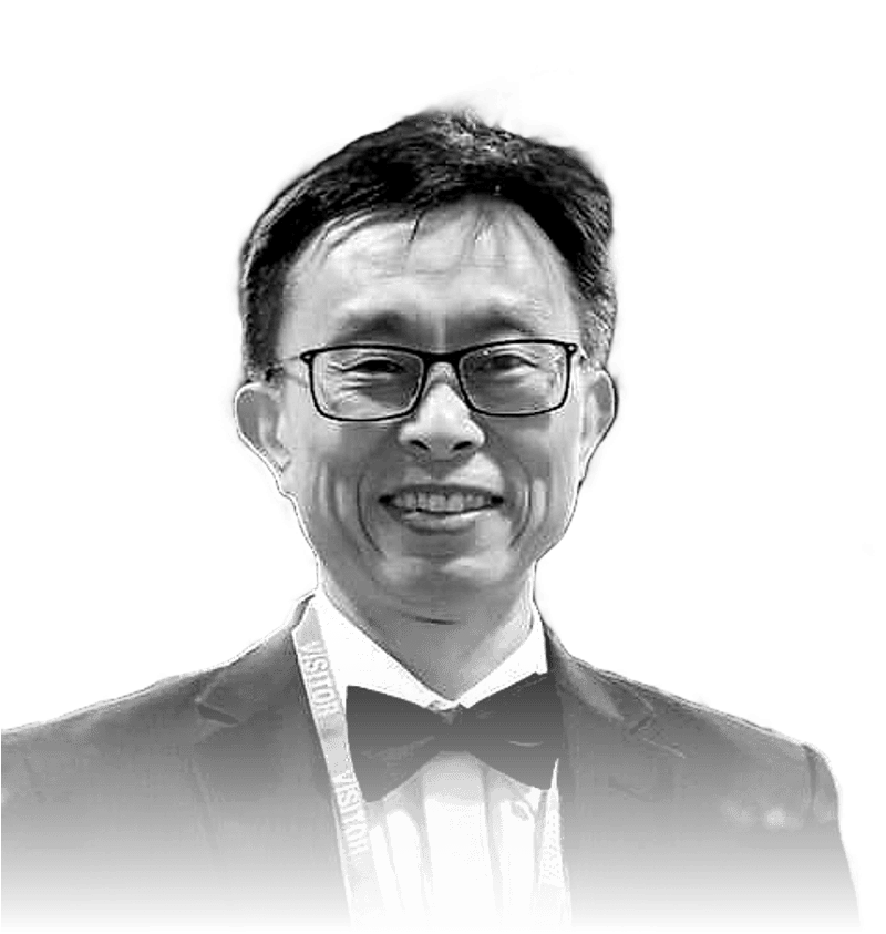 Dr. Eric Huang